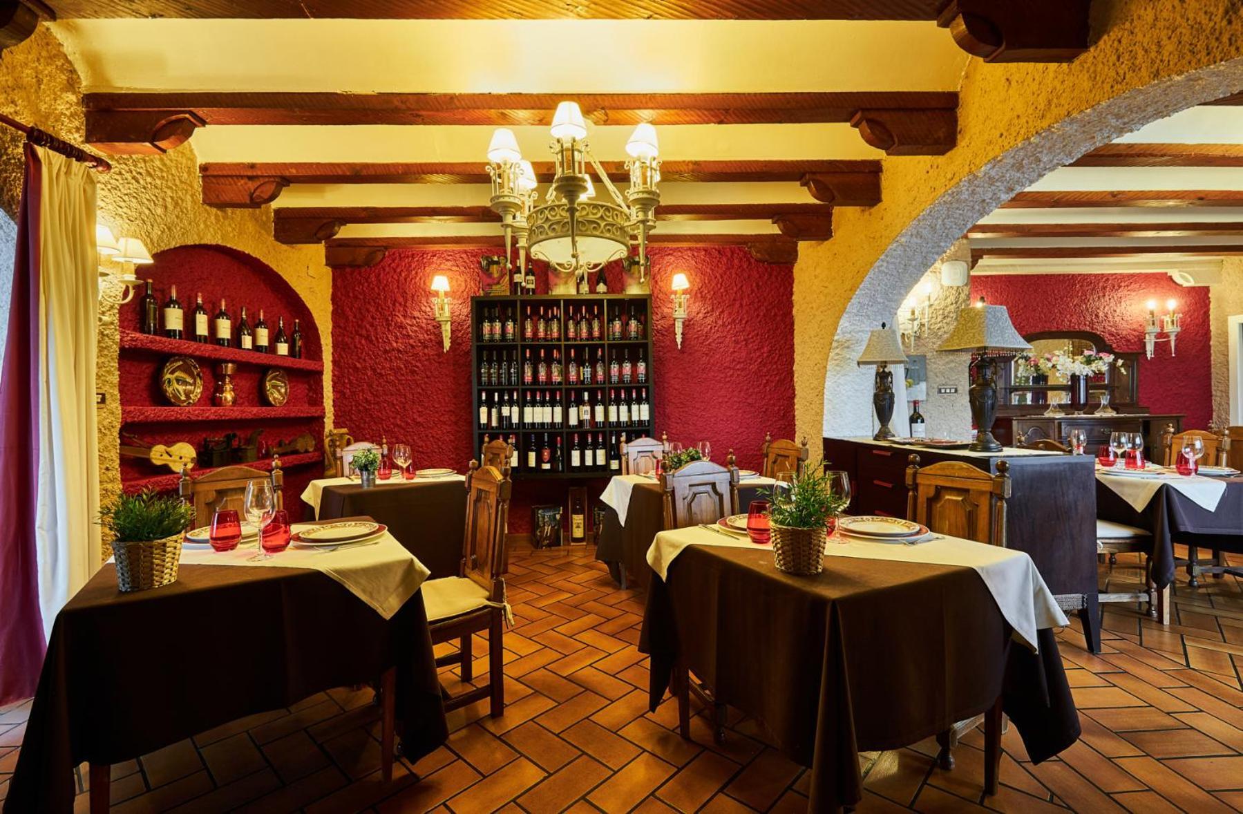 Hotel Restaurante Risco ลาเรโด ภายนอก รูปภาพ