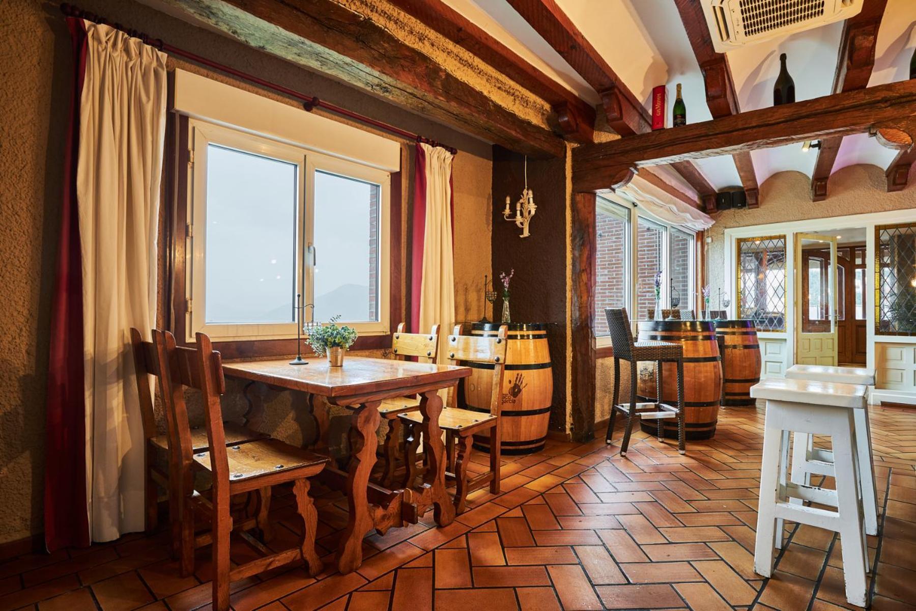 Hotel Restaurante Risco ลาเรโด ภายนอก รูปภาพ